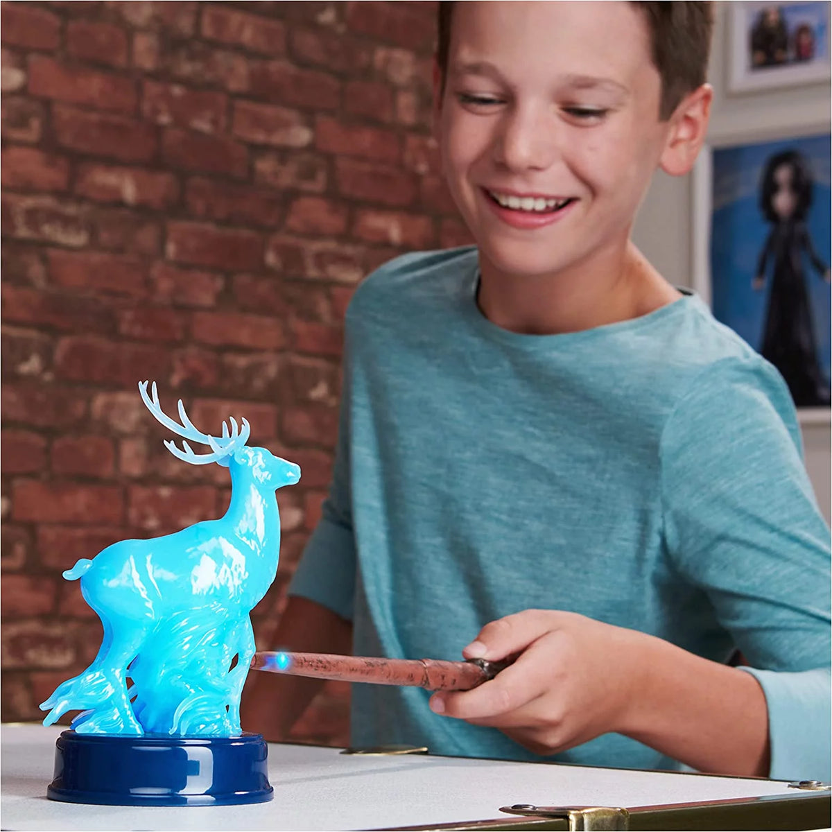 13" Light-Up Patronus Wand Collectible Toy with Figure G42705