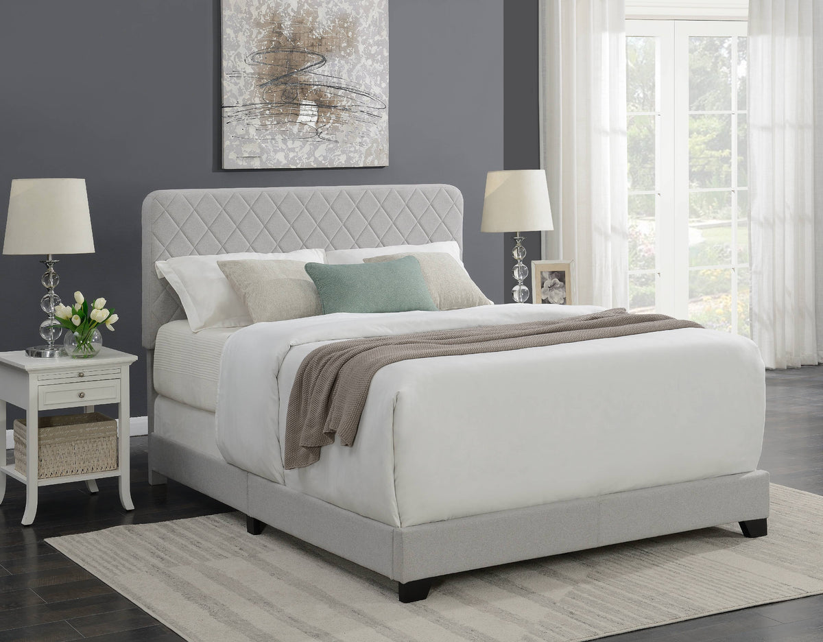 Mid Century Modern King Quilted Bed F759