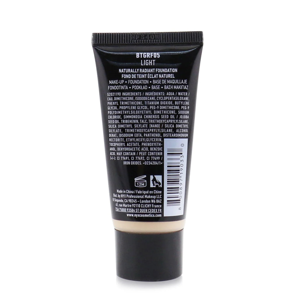 Light 30ml Foundation D8807