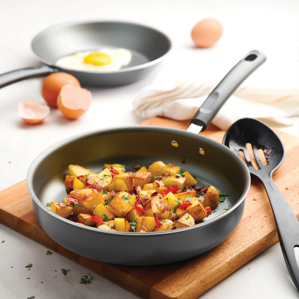 18 Piece Non-stick Cookware Set L767455