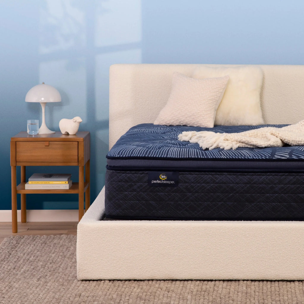 15 Plush Pillow Top Innerspring Mattress Q48069