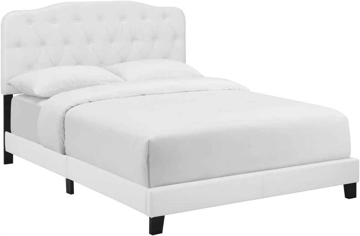 White Faux Leather Bed S57652