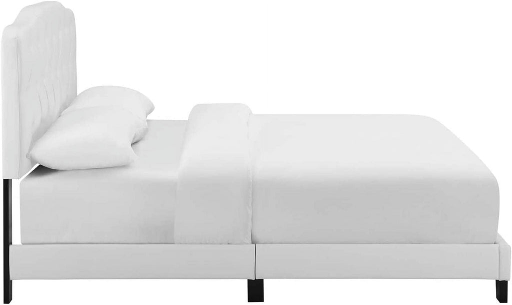 White Faux Leather Bed S57652
