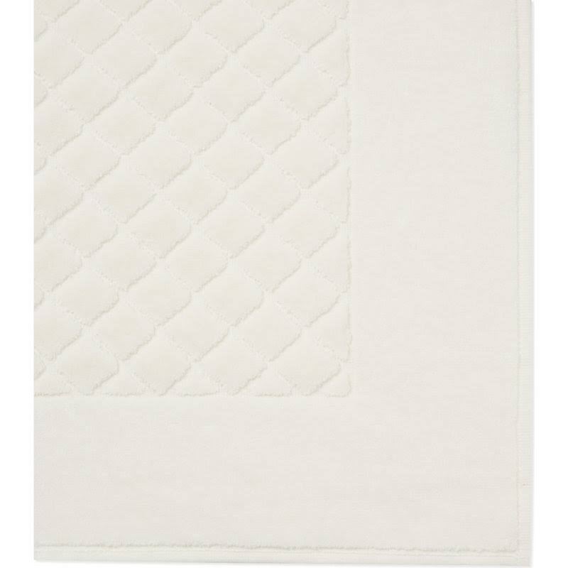 Nacre Bath Mat P406