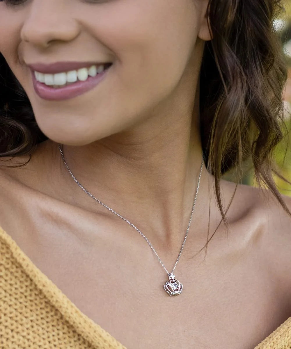 Wife Crown Pendant Necklace Z10081