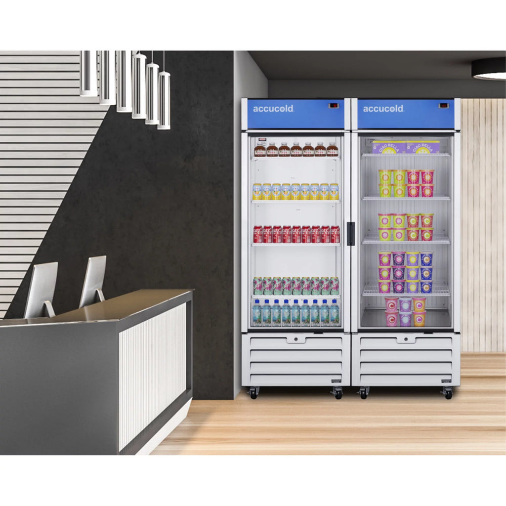 Full-sized glass door commercial beverage center W286