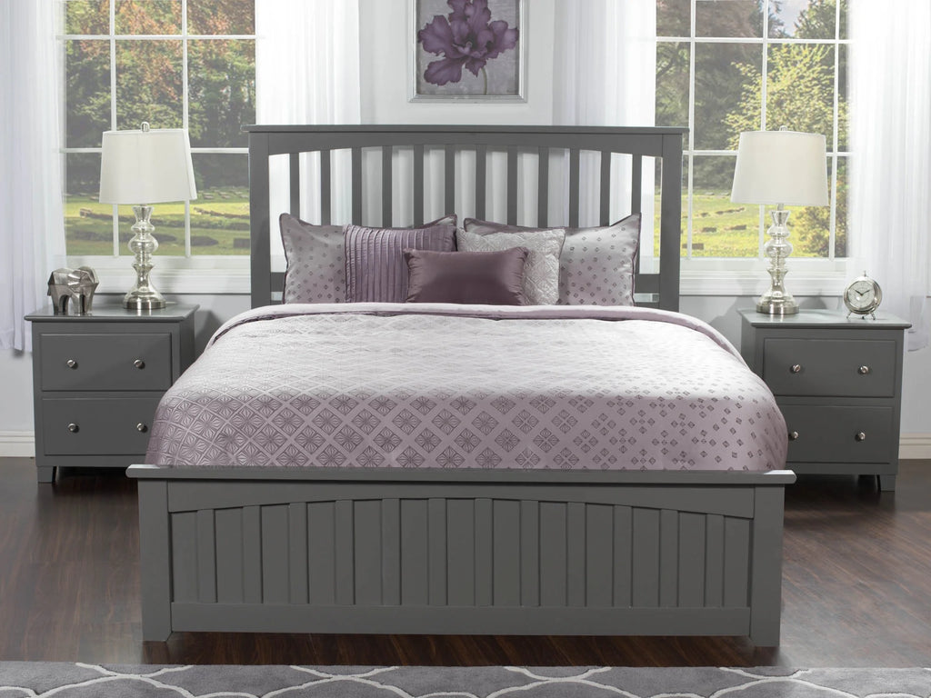 Queen Wood Platform Bed with Slatted Headboard and Footboard B131