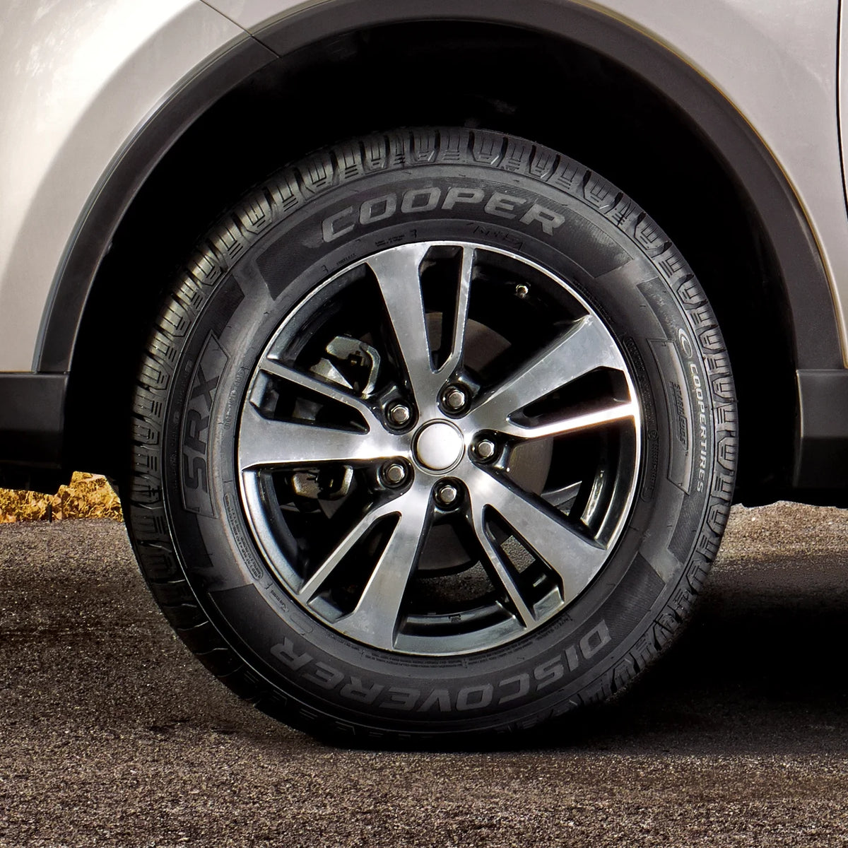 235/65R17 104T All Season Tires Set of 4 T7162