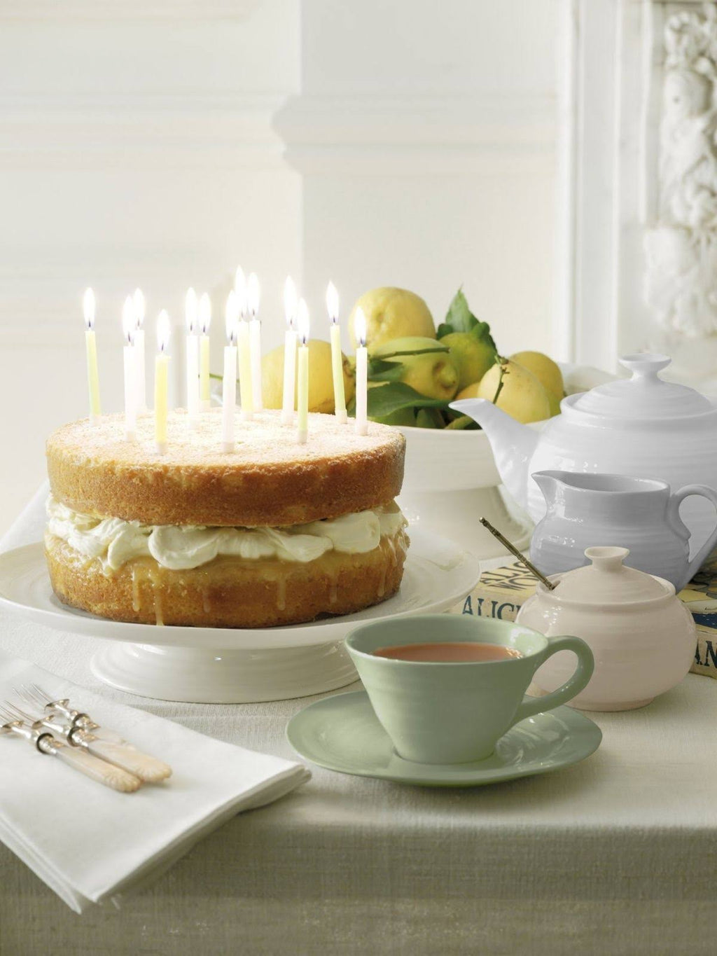 White Footed Cake Plate A662666