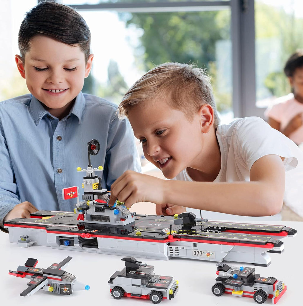786 Pieces 8 in 1 Military Battleship Building Blocks Set B522