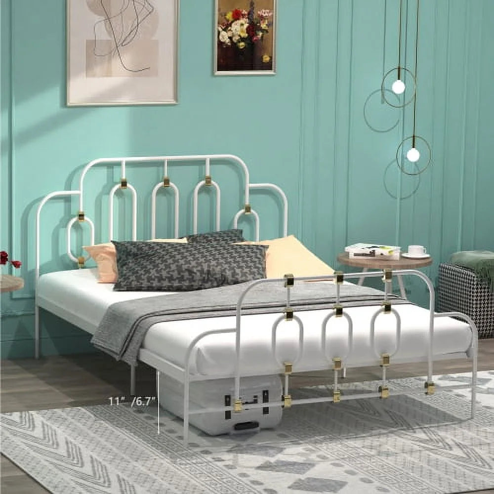 White Metal Bed Z93138