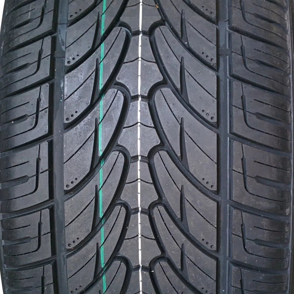 285/45R22 114V XL All Season M+S Performance Truck SUV Tires W616