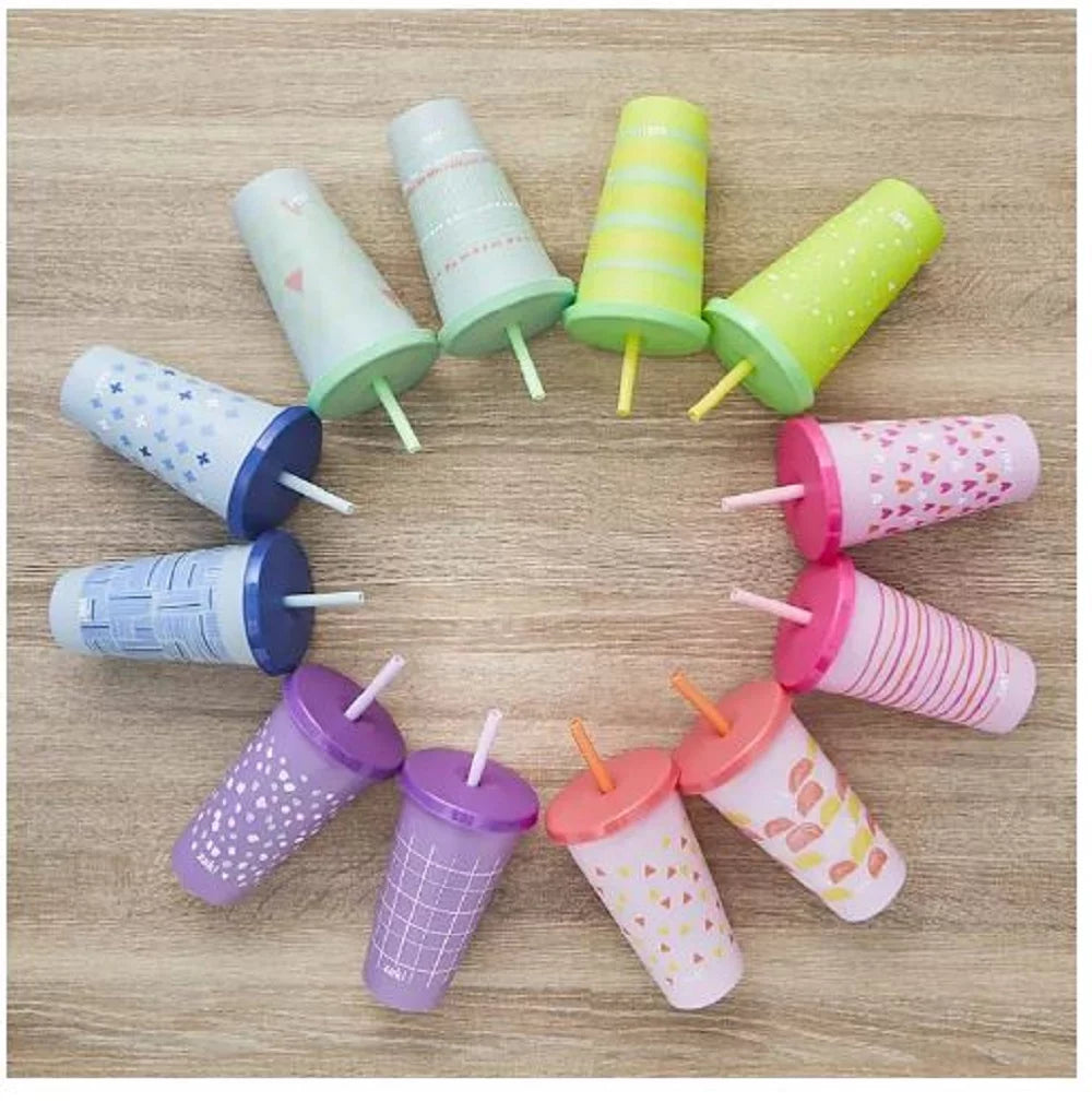 25 oz. Color-Changing Tumbler 12-Pack Set Plastic with Lids and Straws U83862
