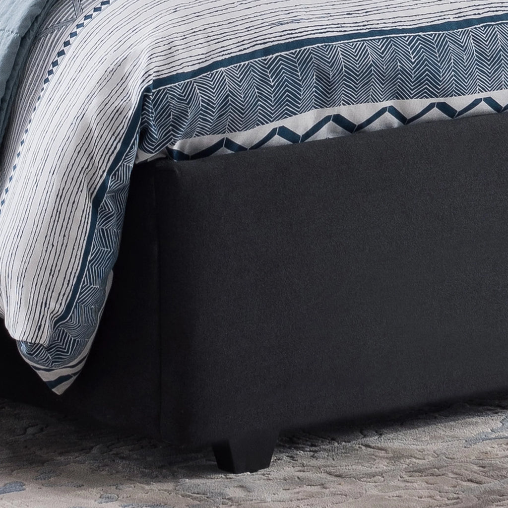 Black Button-Tufted Upholstered Queen Bed Frame U547366